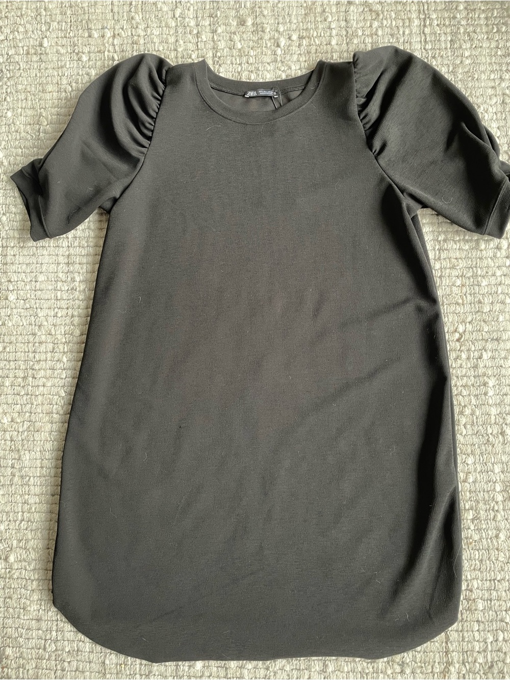 Women’s Zara Black Crewneck Knit Top with Tags: Large